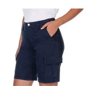 Well Worn Women's Navy Blue Cargo Shorts, Size 12 , made with Tencel